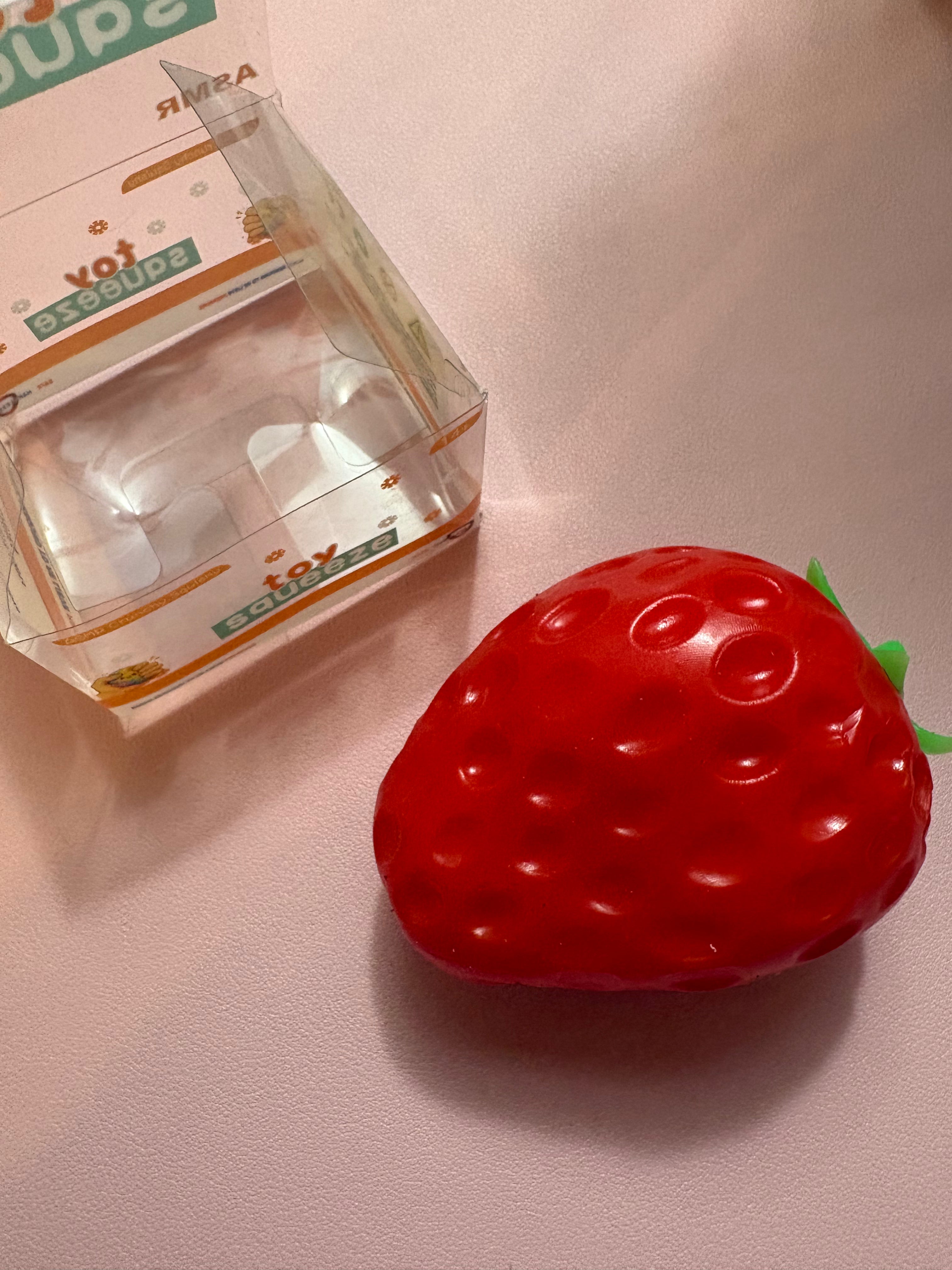 Crunchy Strawberry Squishy